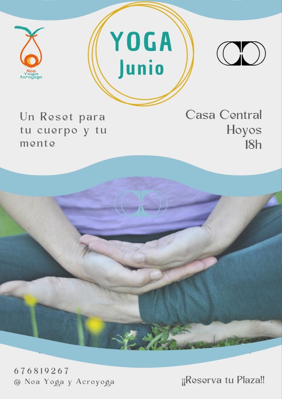 Cartel Yoga Junio — Casa Central Hoyos